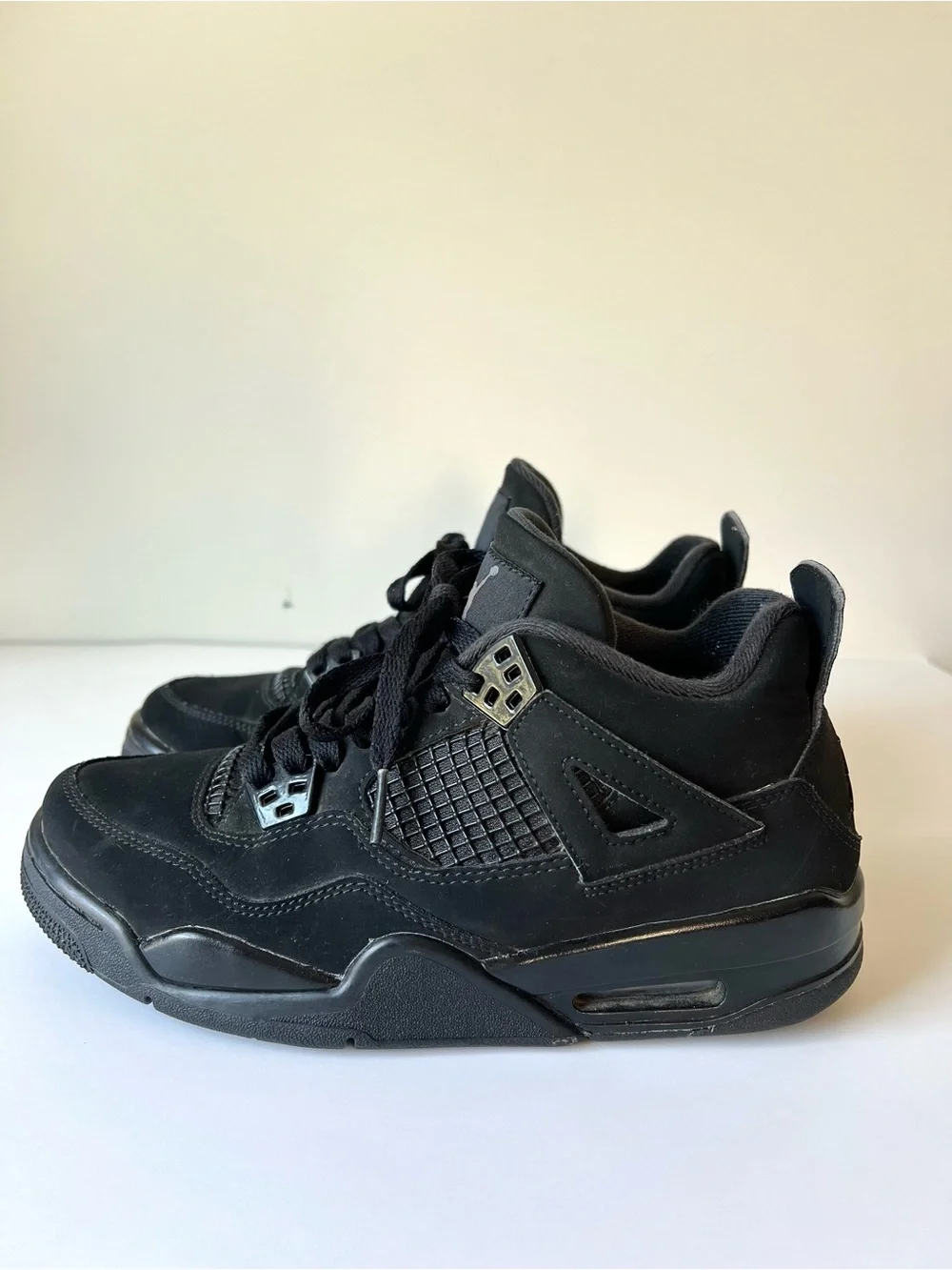 Air Jordan 4 Retro GS “Black Cat” 2020 Size: Youth 7Y